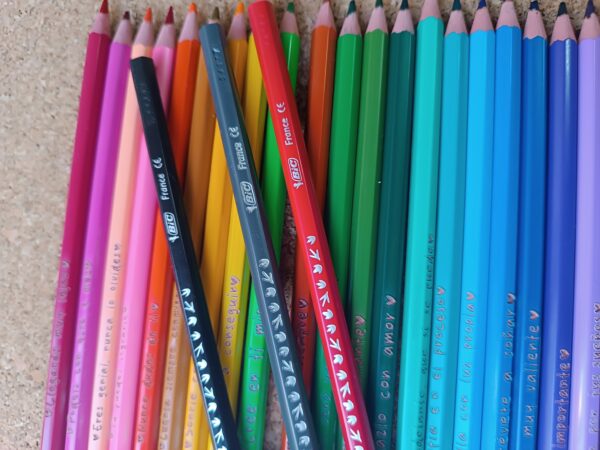 Lapices de Colores Grabados - Imagen 4